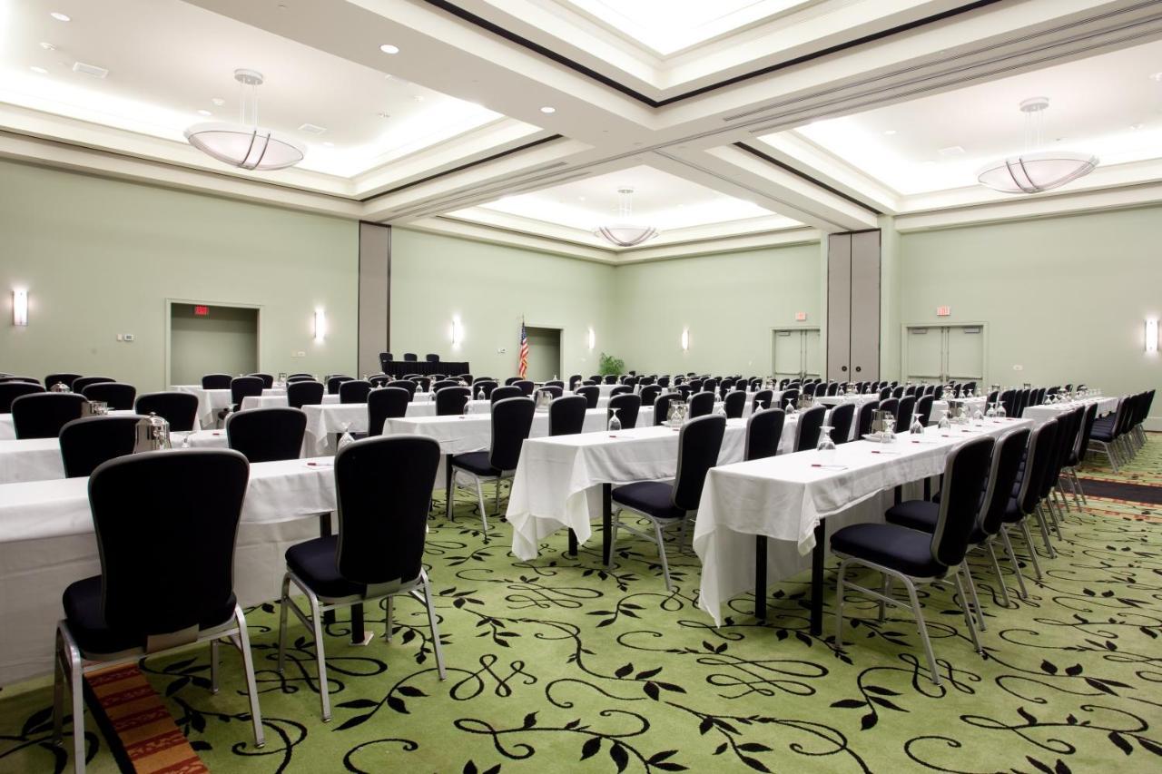 Hotel Clarion New Orleans - Airport & Conference Center 4*