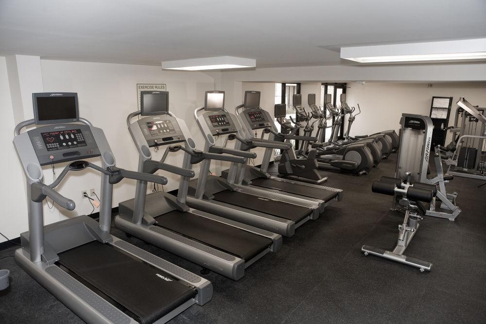 Clarion New Orleans - Airport & Conference Center Hotel 4*
