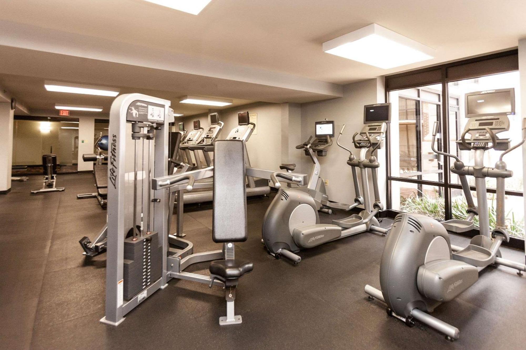 Clarion New Orleans - Airport & Conference Center